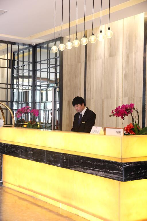 Shenyang Oriental Ginza International Hotel Kültér fotó