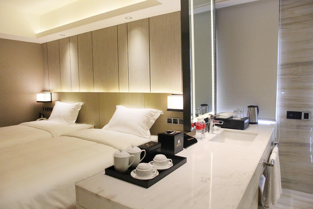 Shenyang Oriental Ginza International Hotel Kültér fotó