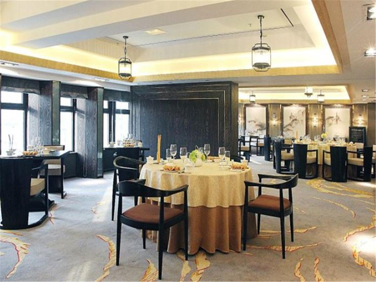 Shenyang Oriental Ginza International Hotel Kültér fotó